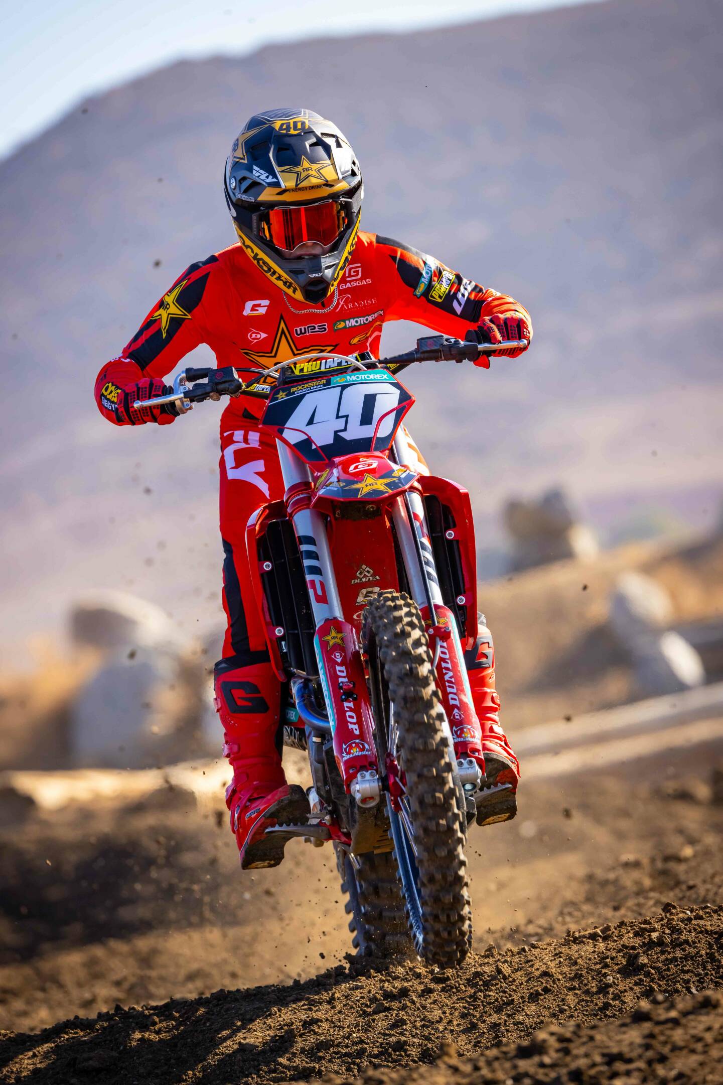 AMA SUPERCROSS: AL VIA LA STAGIONE 2025 DEL TEAM ROCKSTAR ENERGY GASGAS FACTORY RACING
