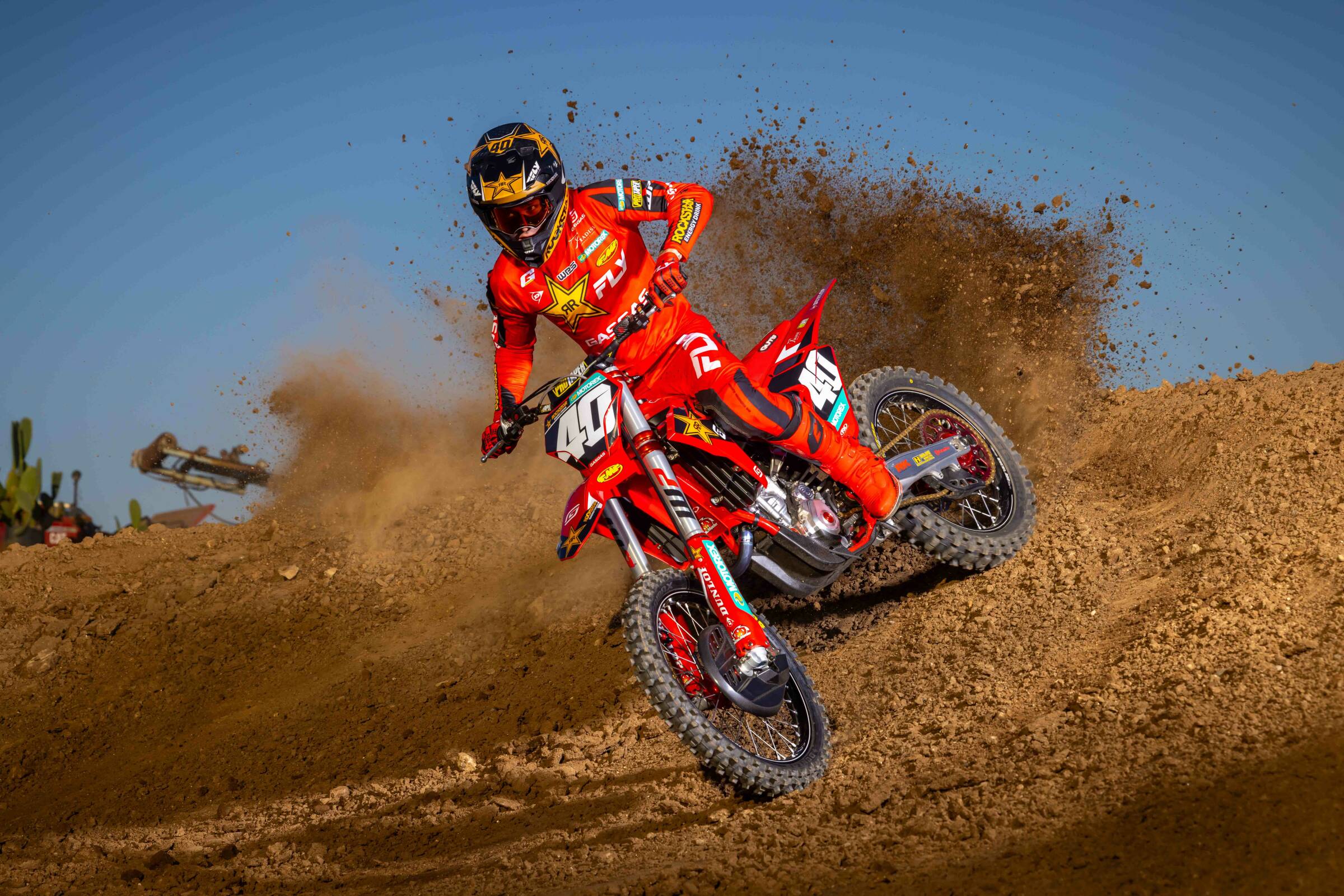 AMA SUPERCROSS: AL VIA LA STAGIONE 2025 DEL TEAM ROCKSTAR ENERGY GASGAS FACTORY RACING