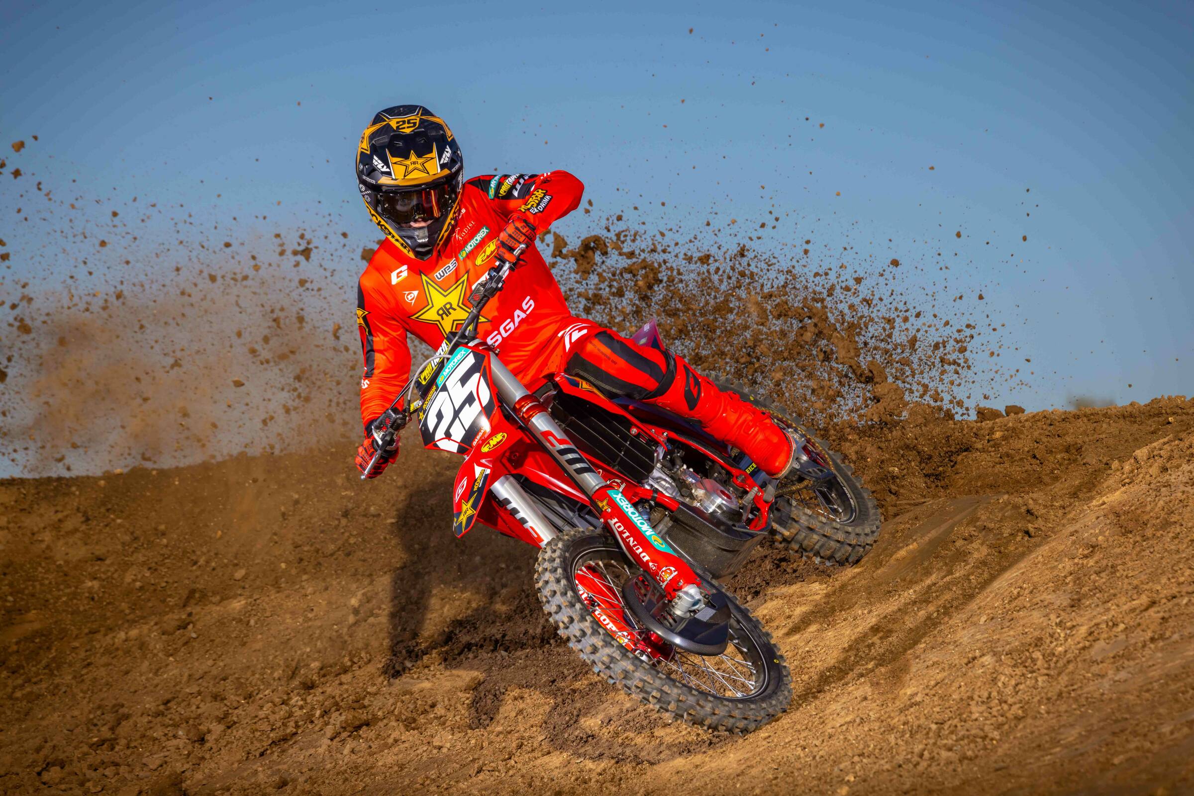 AMA SUPERCROSS: AL VIA LA STAGIONE 2025 DEL TEAM ROCKSTAR ENERGY GASGAS FACTORY RACING